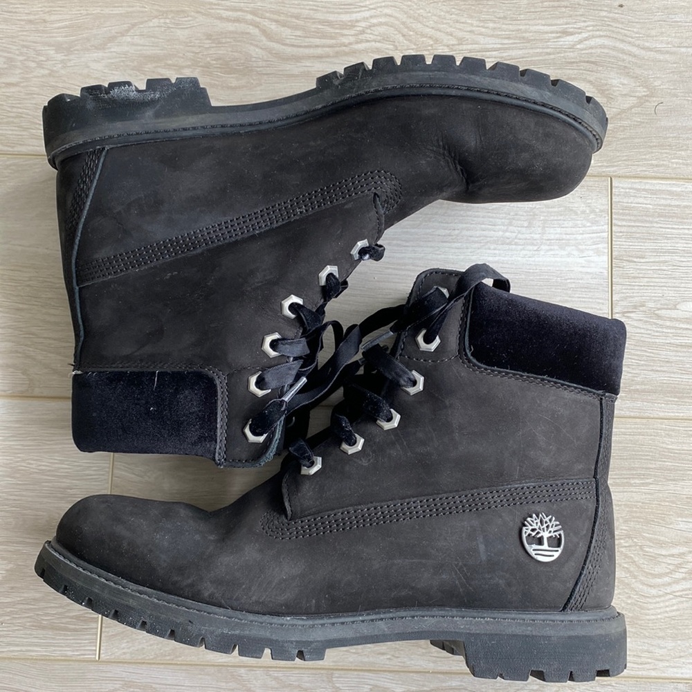Size 10 Womens Timbs